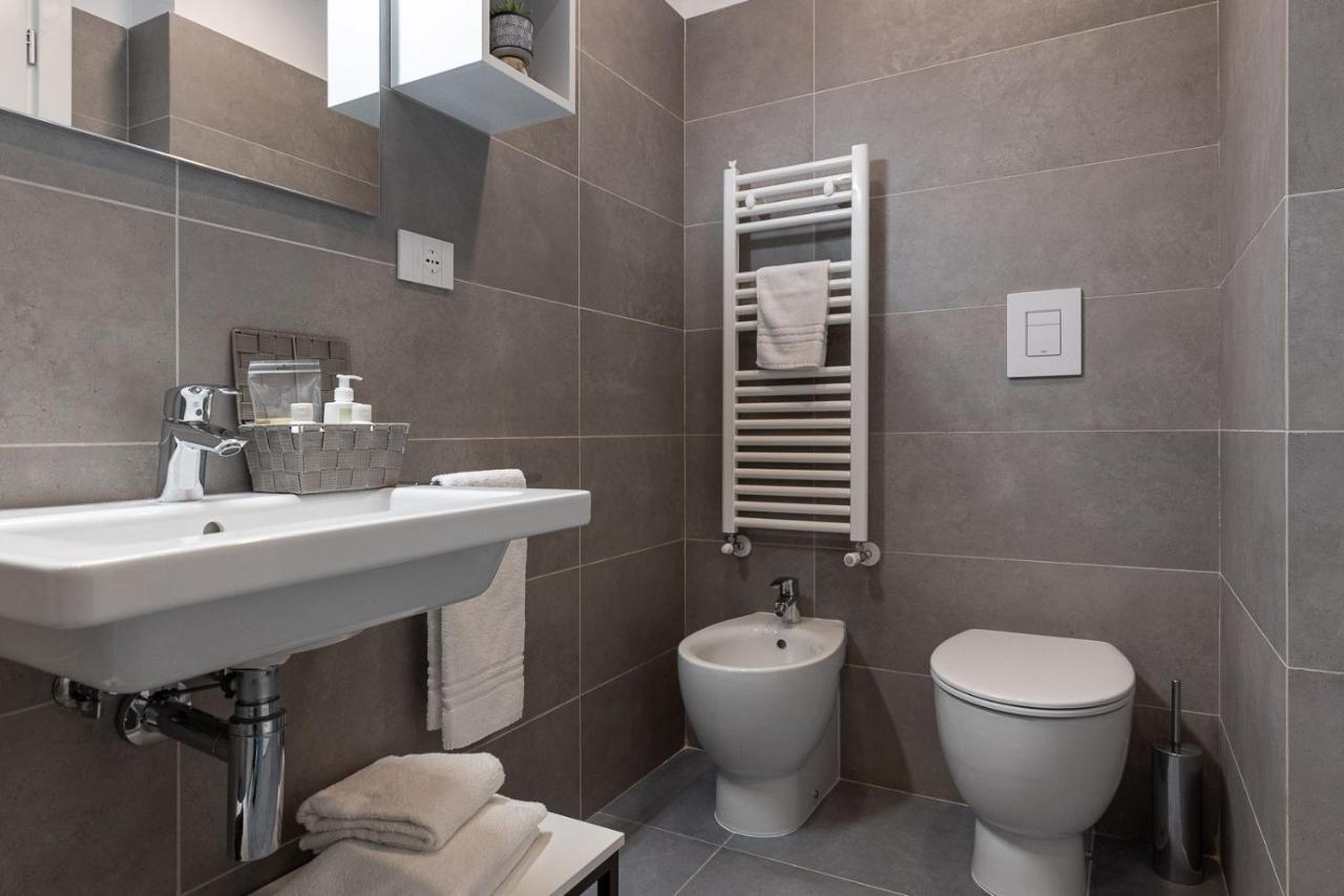 Oneweek Gaeta Suites And Apartments Buitenkant foto