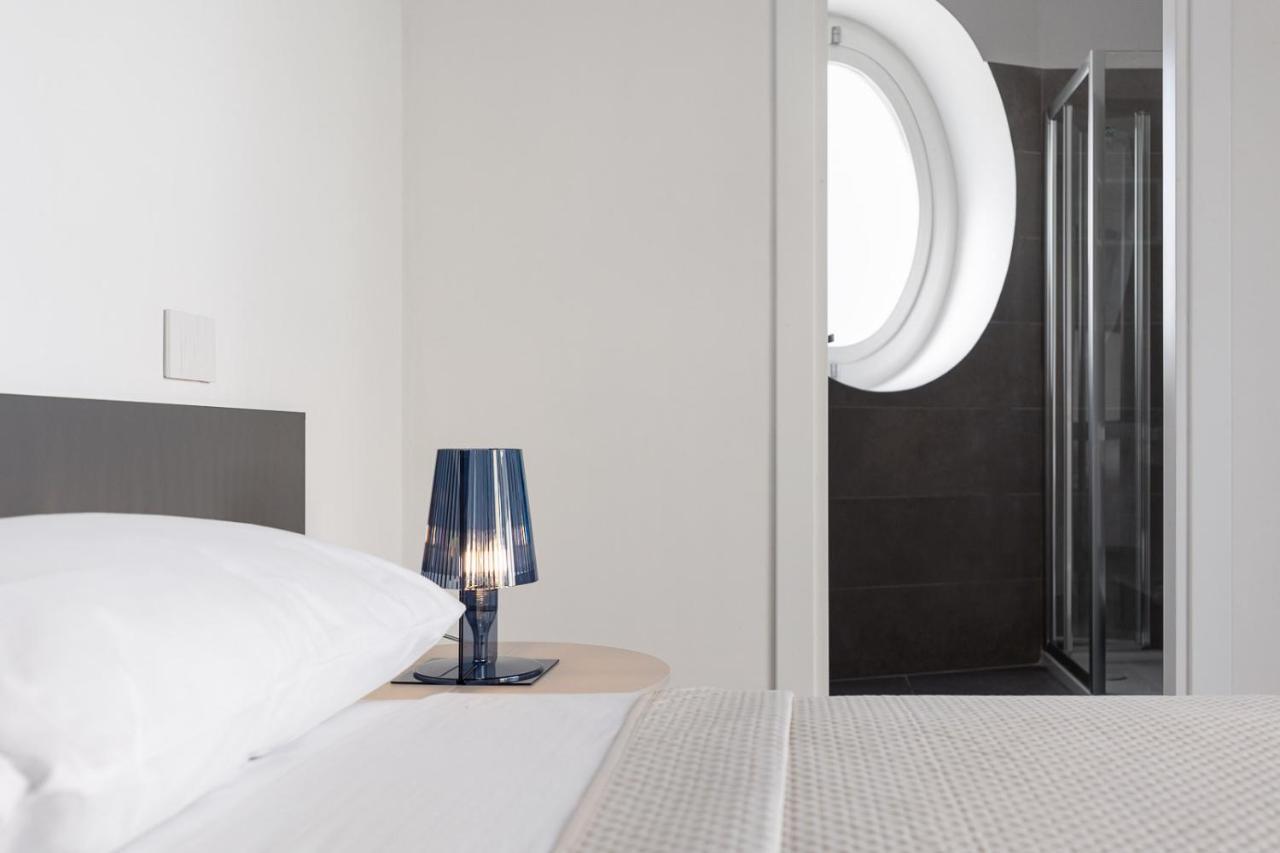 Oneweek Gaeta Suites And Apartments Buitenkant foto