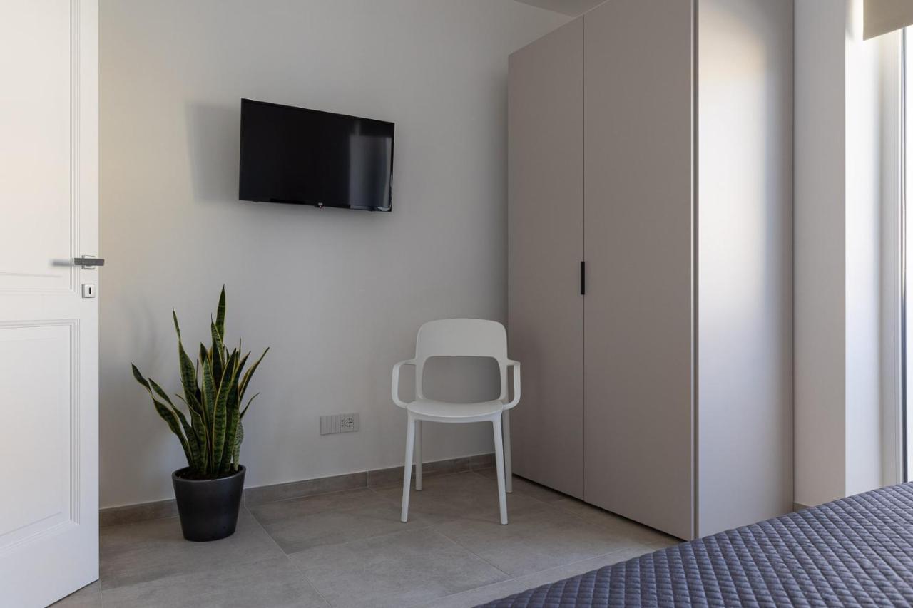 Oneweek Gaeta Suites And Apartments Buitenkant foto