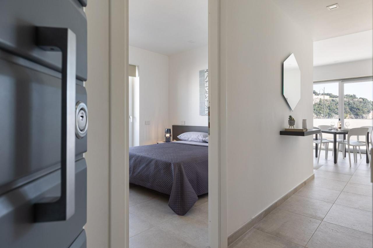 Oneweek Gaeta Suites And Apartments Buitenkant foto