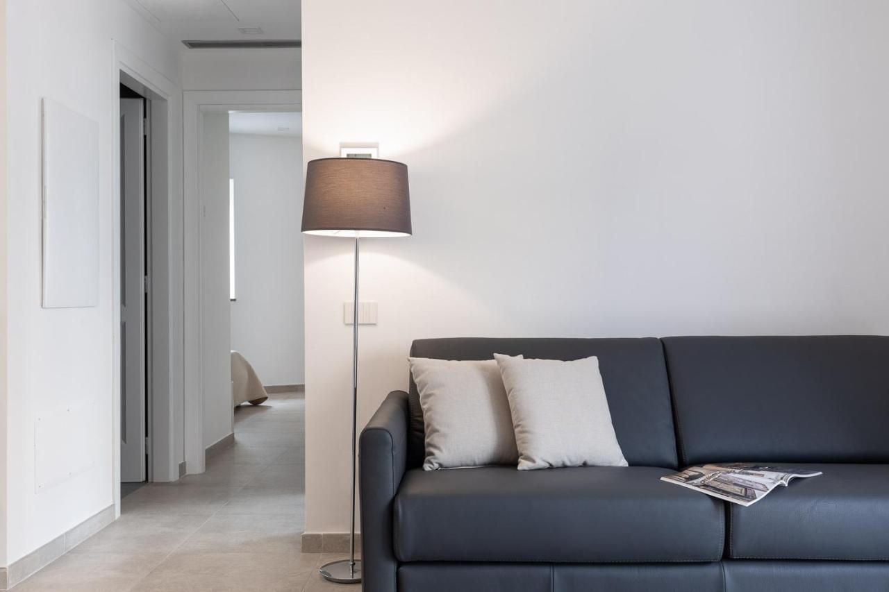 Oneweek Gaeta Suites And Apartments Buitenkant foto