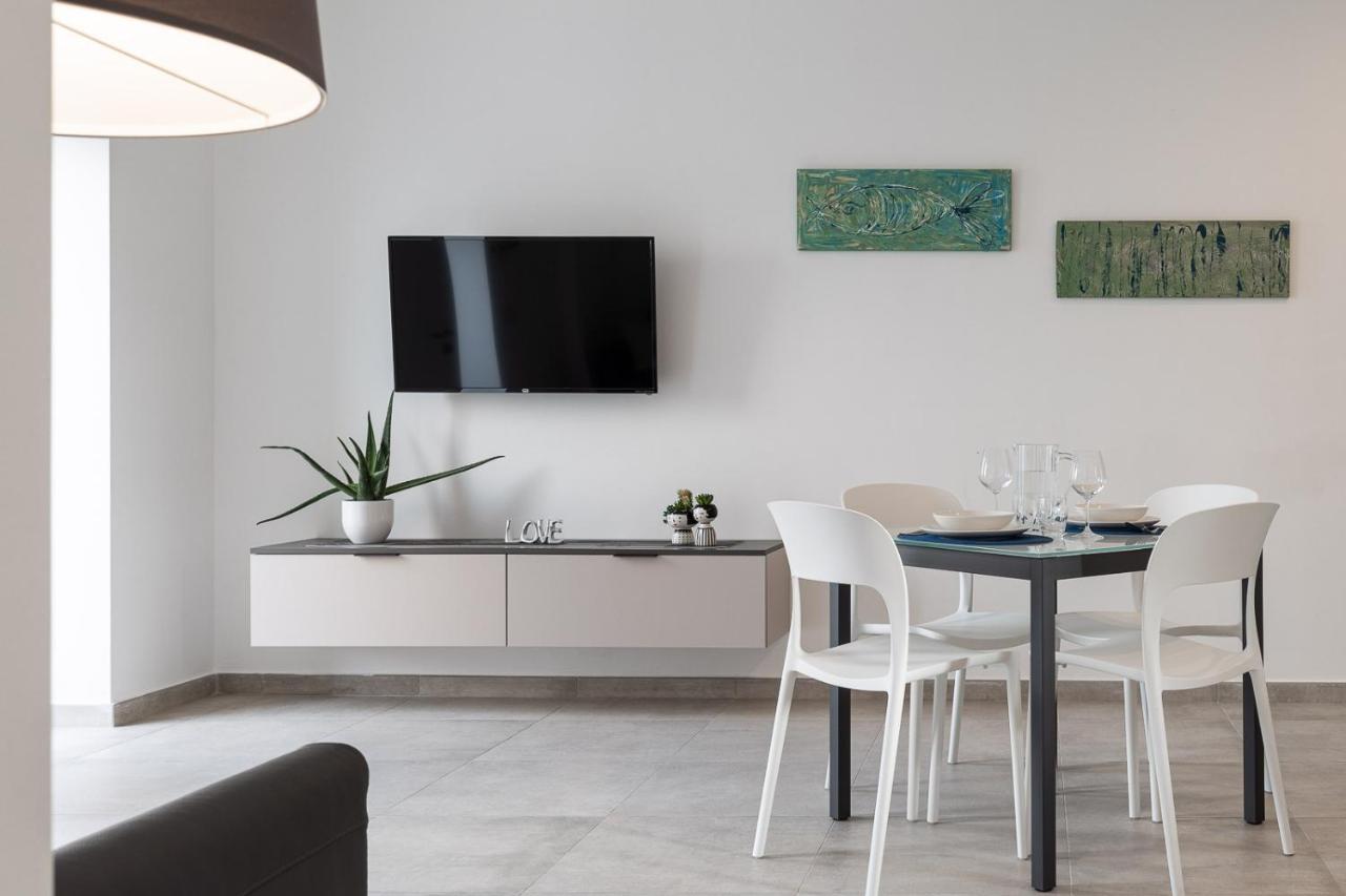 Oneweek Gaeta Suites And Apartments Buitenkant foto